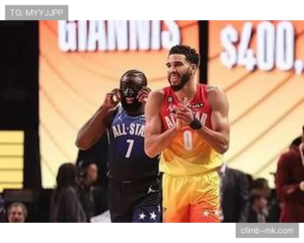 塔图姆闪耀全明星赛斩获MVP,领衔球队逆转取胜 塔图姆闪耀全明星赛斩获MVP,领衔球队逆转取胜