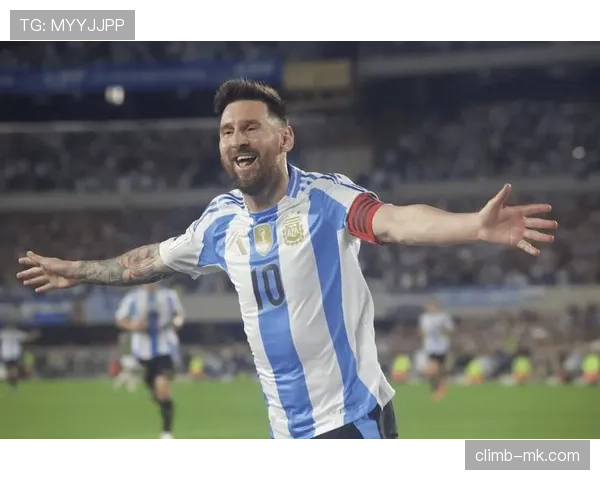 梅西单场五球壮举再现欧冠，历史传奇瞬间引发热议