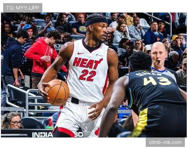 巴特勒无球切入效率提升，主导热火关键时刻进攻